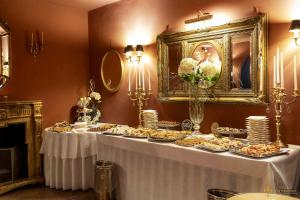 villa anthony festa 18 anni buffet roma sud ardeatina