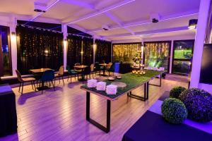 gallery-lounge-garden-palocco-4